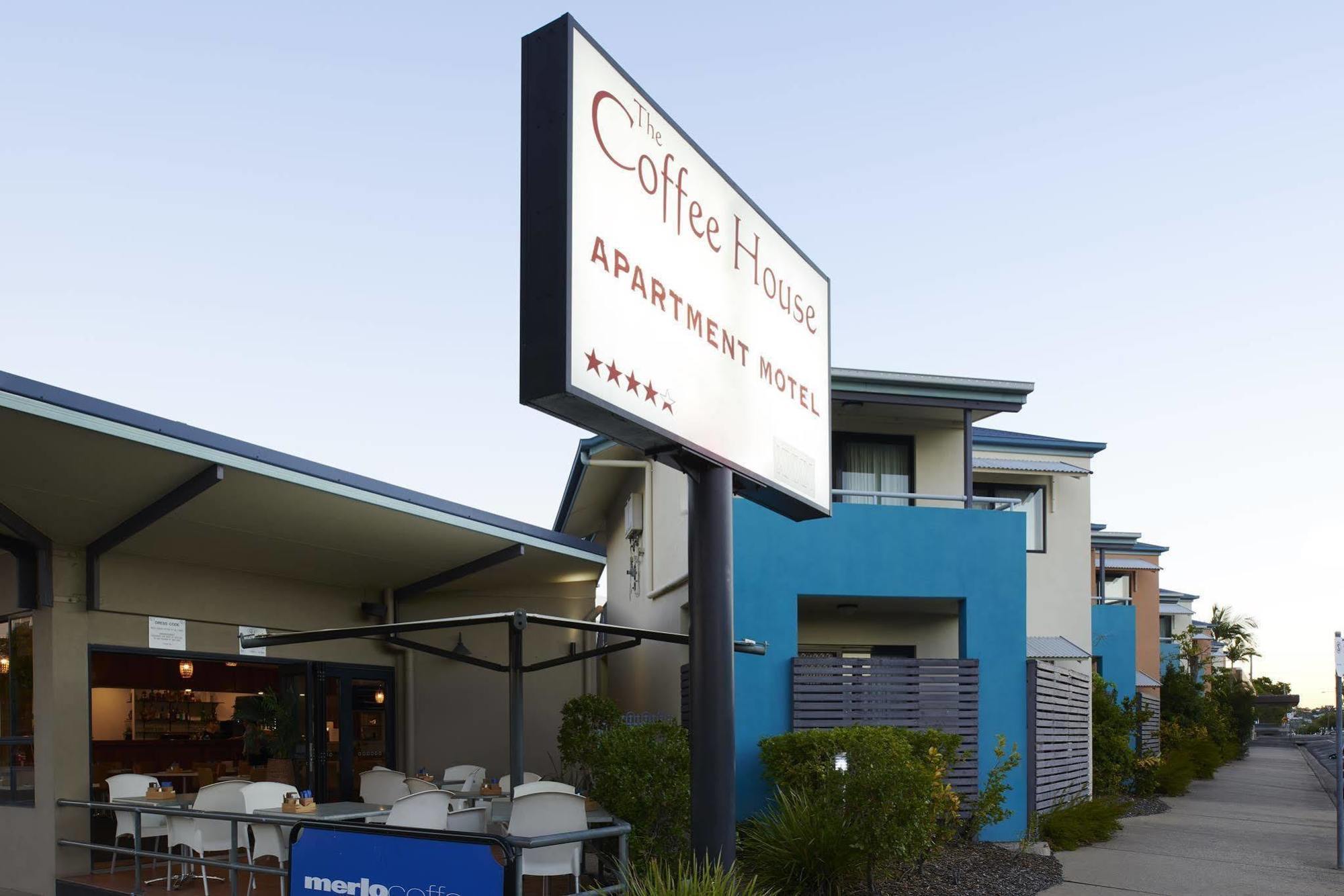 Coffee House Apartment Motel Rockhampton Esterno foto
